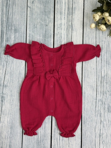 Купить оптом 337-Ф. Комбинезон с бантом для девочки из муслина, хлопок 100%, размеры 56,62,68, фуксия в Ухте